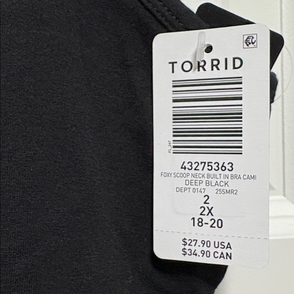 Torrid Black and White Shelf bra Cami Tops - Picture 3 of 6